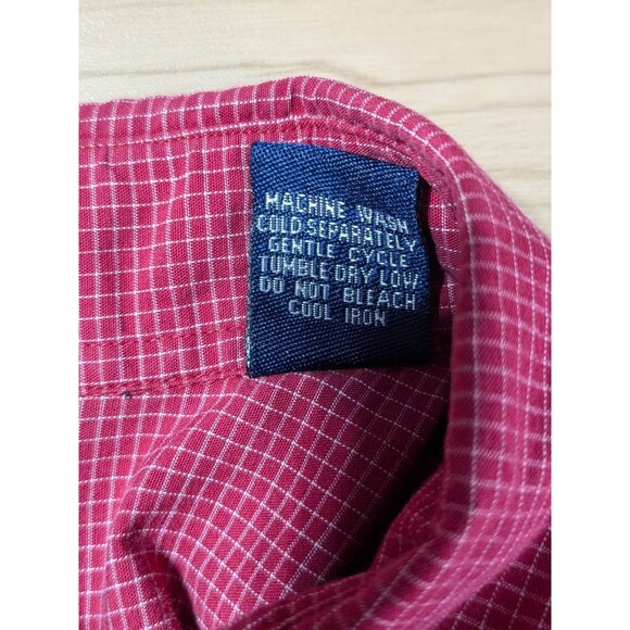 Wisconsin Badgers Crable Sportswear NCAA Red Checkered Mens Med Button-Up Shirt - Picture 13 of 14